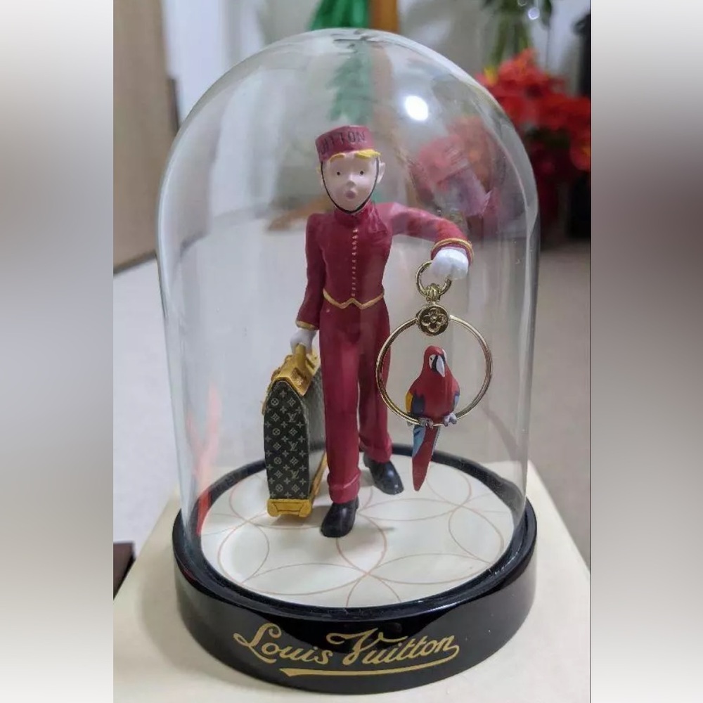 Louis Vuitton Bellboy glass Globe 2012 RARE